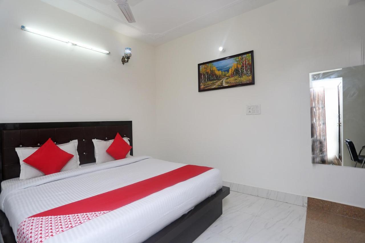 OYO 18301 Hotel A-one Alwar Exterior foto