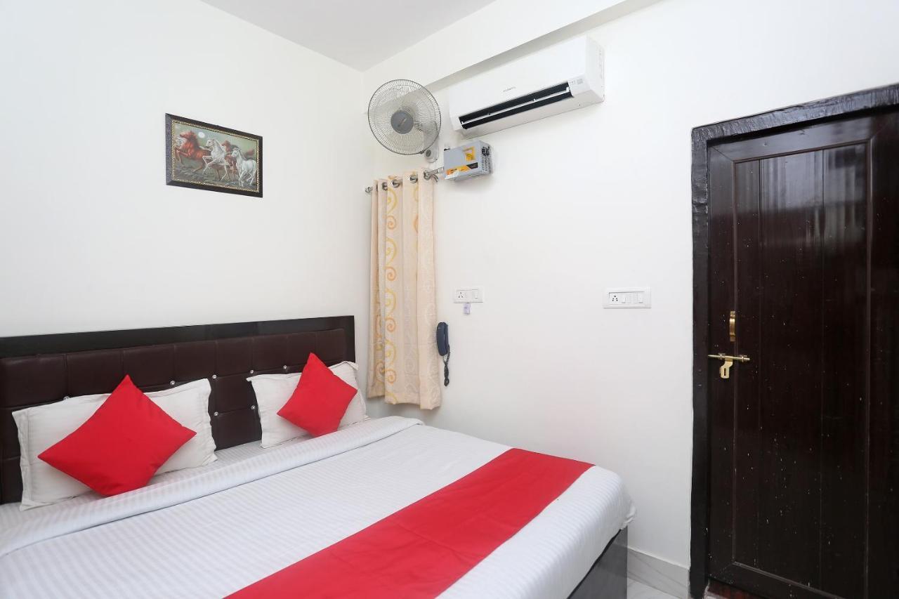 OYO 18301 Hotel A-one Alwar Exterior foto