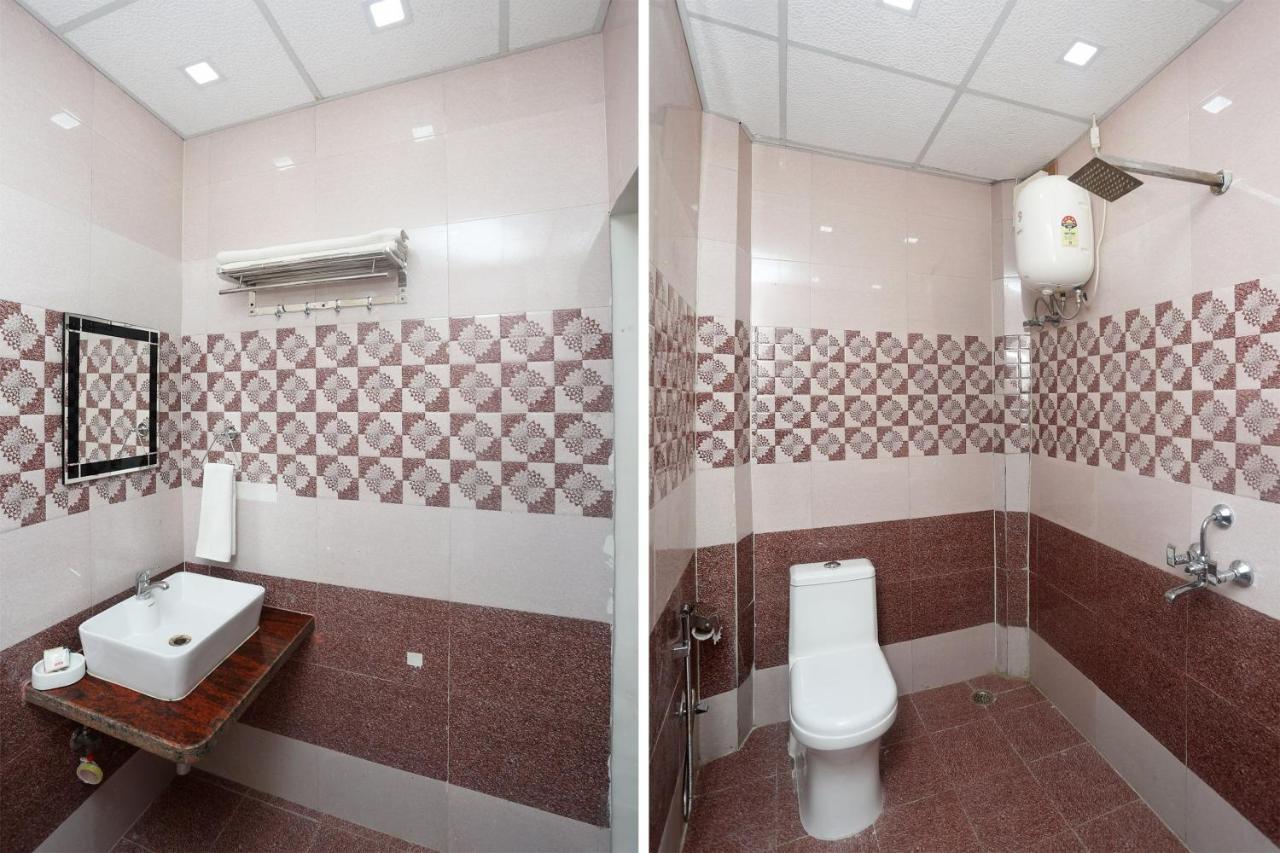 OYO 18301 Hotel A-one Alwar Exterior foto